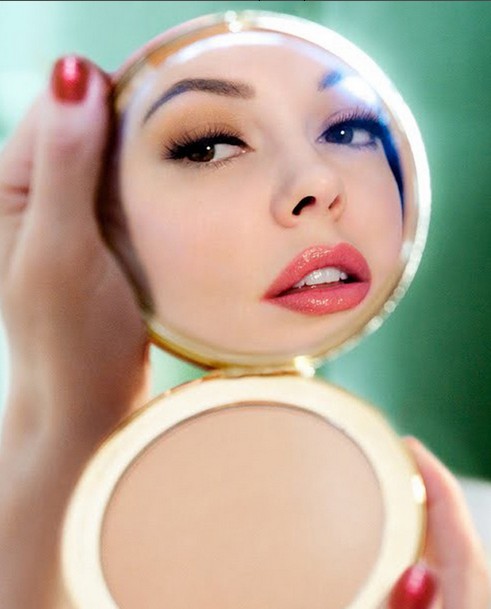 Как недостатки превратить в достоинства: правильный макияж лица