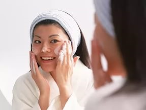 Очищение кожи лица по-японски